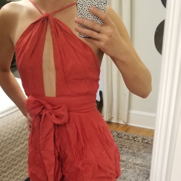 Hello Molly AU 6 RED Romper Halter Playsuit - Picture 4 of 12